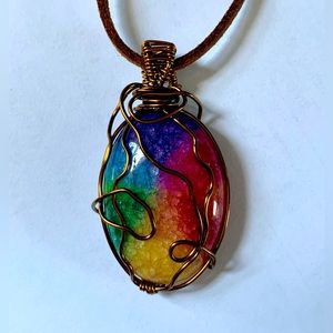 Exquisite Rainbow Quartz Wire Wrapped Pendant (NWT)